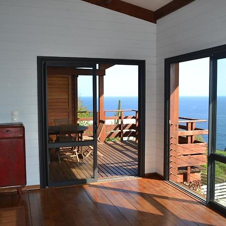 Villa Atypique Le Chat Perche De Grand Anse Petite Île Exterior foto