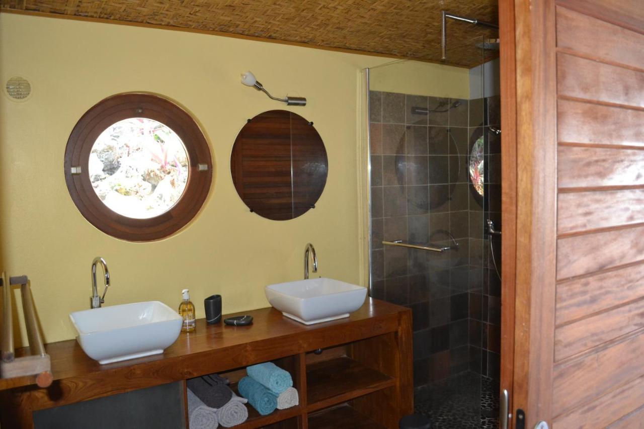 Villa Atypique Le Chat Perche De Grand Anse Petite Île Exterior foto