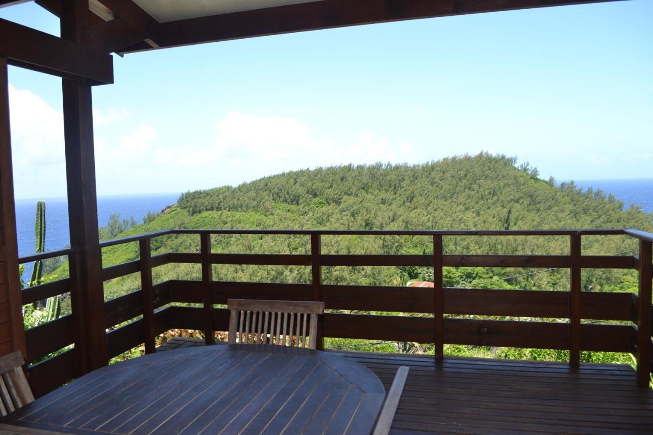 Villa Atypique Le Chat Perche De Grand Anse Petite Île Exterior foto
