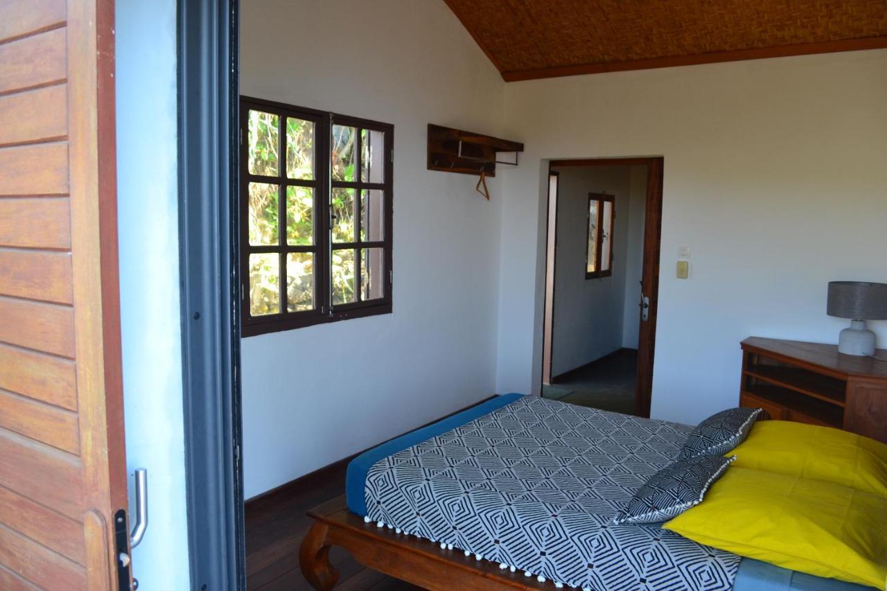 Villa Atypique Le Chat Perche De Grand Anse Petite Île Exterior foto